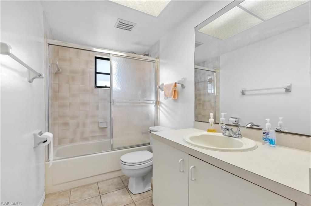 1402 SW 4th Ave, Cape Coral, FL 33991 Photo