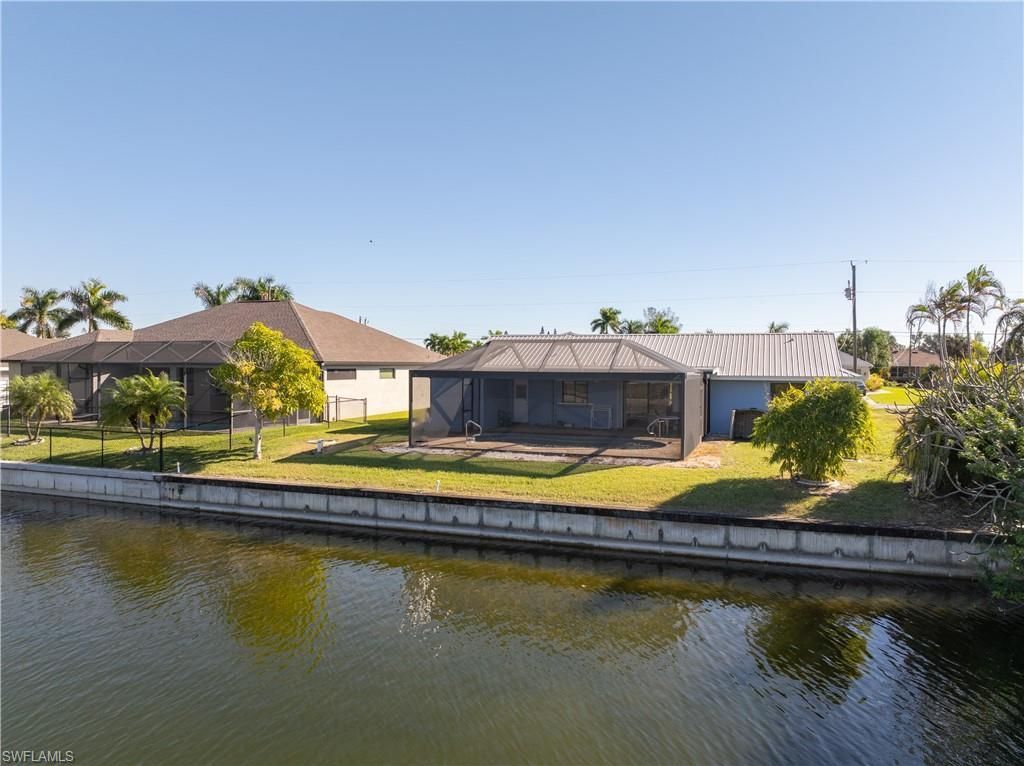 1402 SW 4th Ave, Cape Coral, FL 33991 Photo