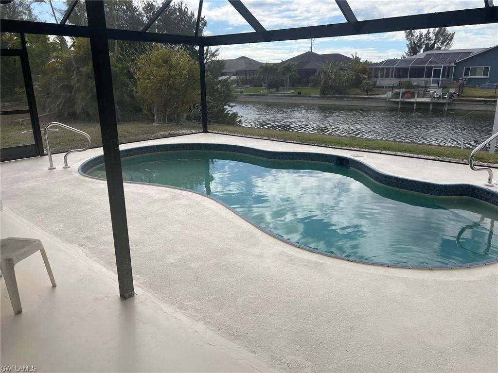 1402 SW 4th Ave, Cape Coral, FL 33991 Photo