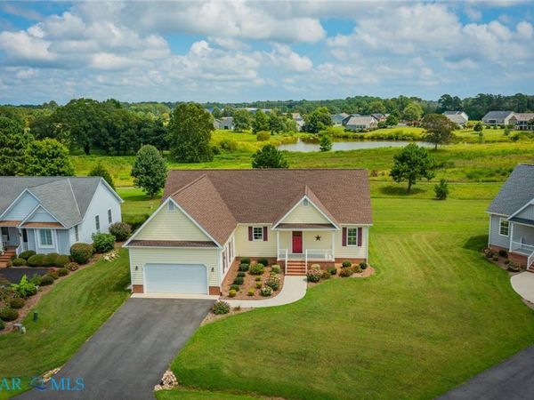 66 Old Field Road, Irvington, VA 22480