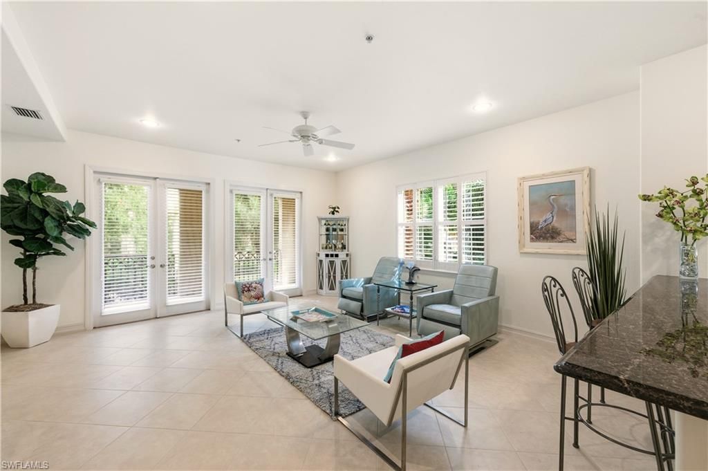 2843 Tiburon Blvd E, Unit 7-102, Naples, FL 34109 Photo