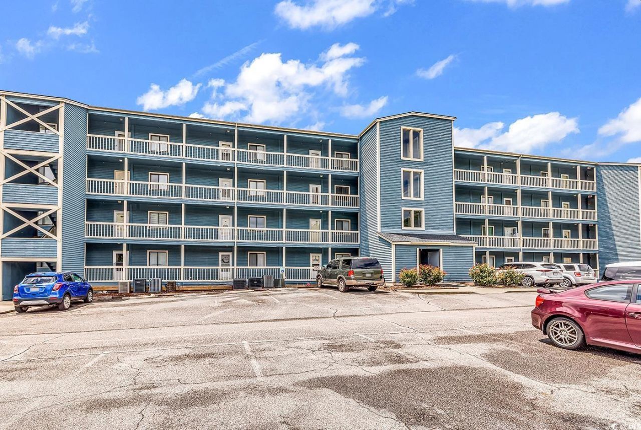 4015 Fairway Dr. Photo 1