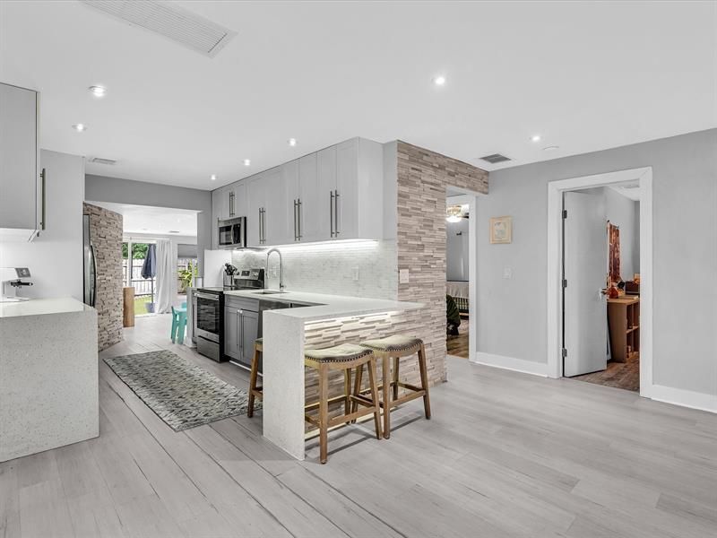 81 NW 47th Court, Fort Lauderdale, FL 33309 Photo