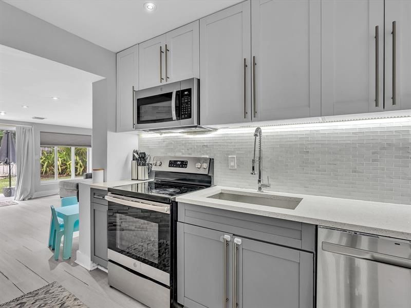 81 NW 47th Court, Fort Lauderdale, FL 33309 Photo