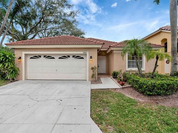 1002 Aspri Way, Riviera Beach, FL 33418