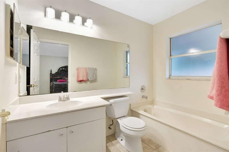 1002 Aspri Way, Riviera Beach, FL 33418 Photo