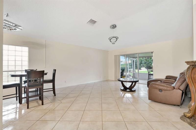 1002 Aspri Way, Riviera Beach, FL 33418 Photo