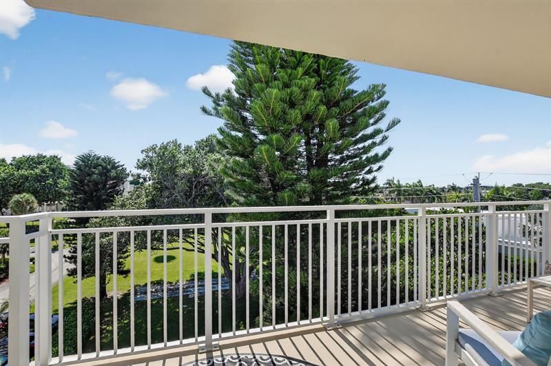 950 De Soto Rd, Unit 5-A, Boca Raton, FL 33432 Photo