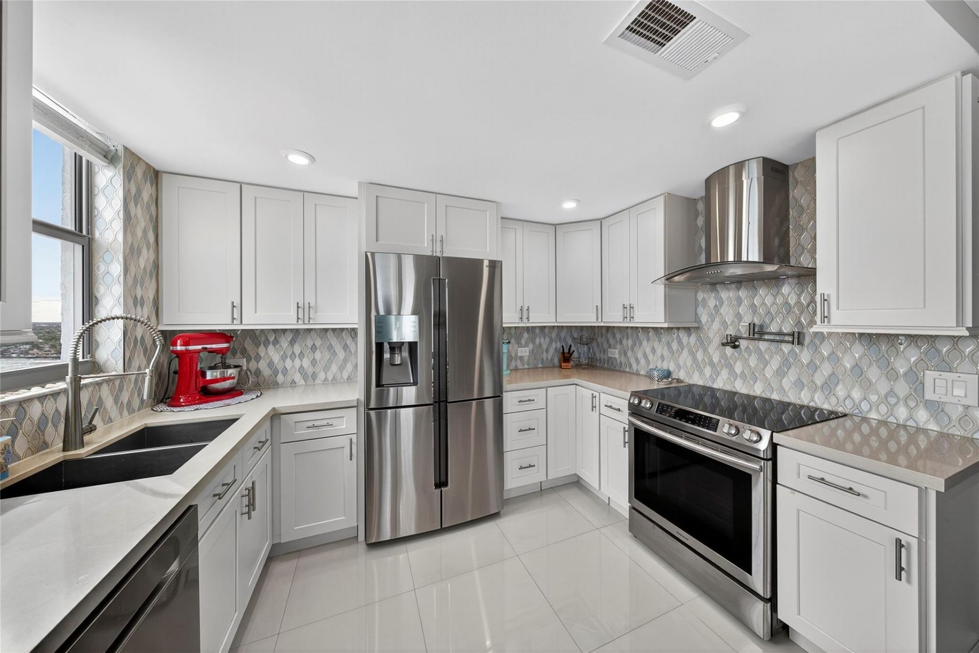 1010 S Ocean Boulevard, Unit Lph7, Pompano Beach, FL 33062 Photo