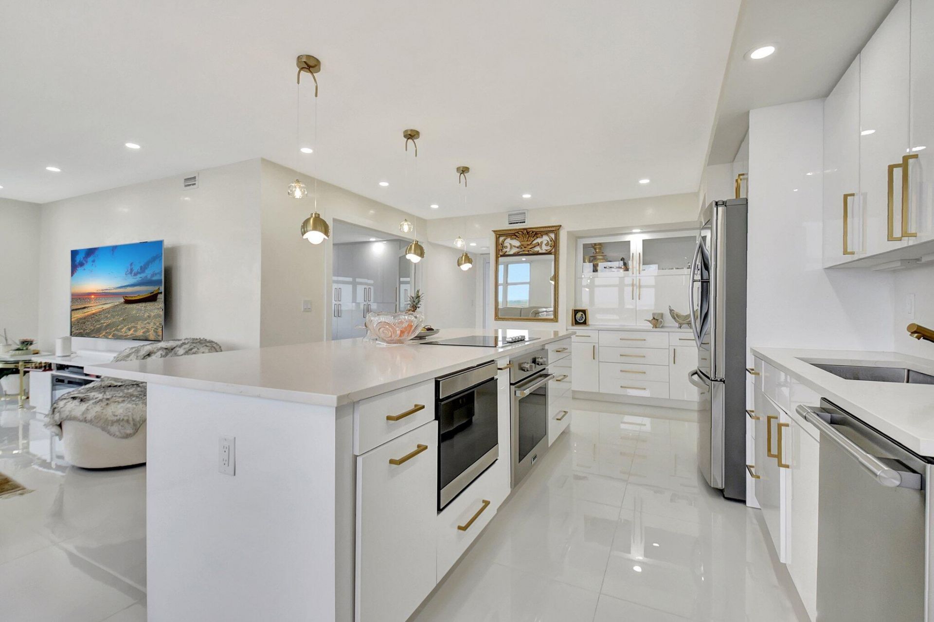5440 N Ocean Drive, Unit 1002, Singer Island, FL 33404 Photo