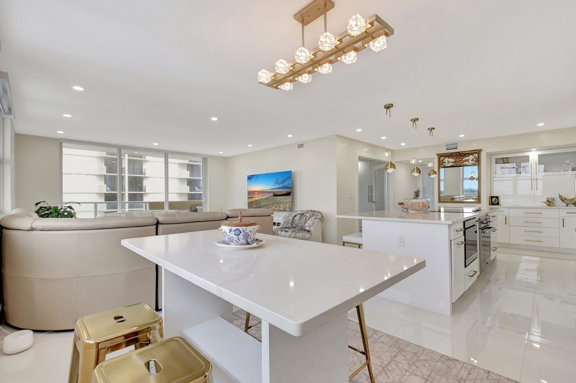 5440 N Ocean Drive, Unit 1002, Singer Island, FL 33404 Photo