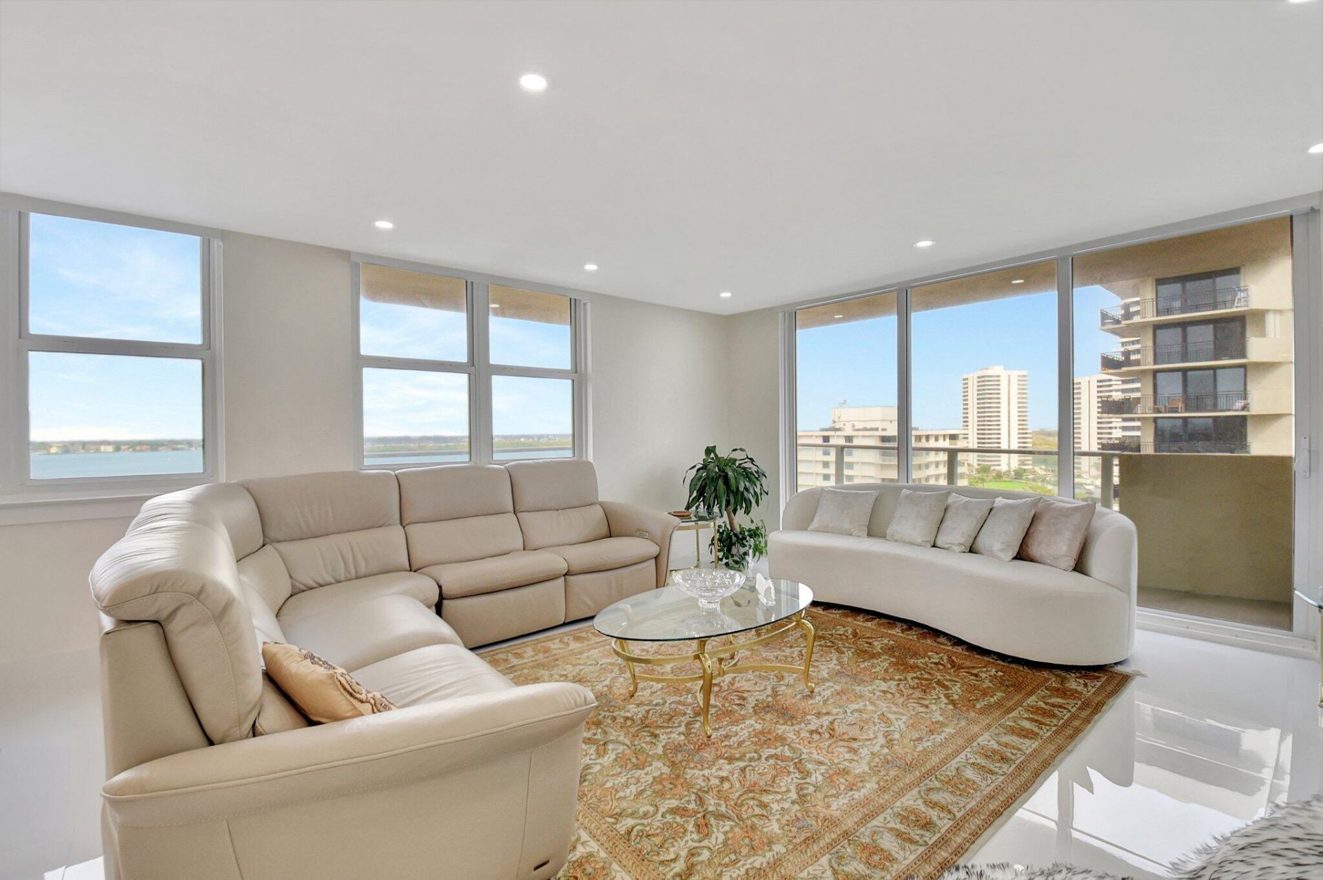 5440 N Ocean Drive, Unit 1002, Singer Island, FL 33404 Photo