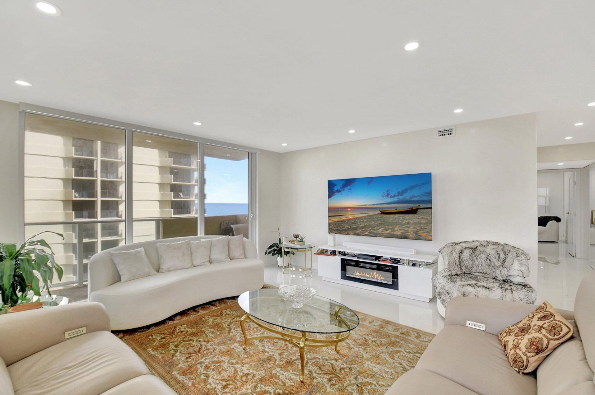 5440 N Ocean Drive, Unit 1002, Singer Island, FL 33404 Photo