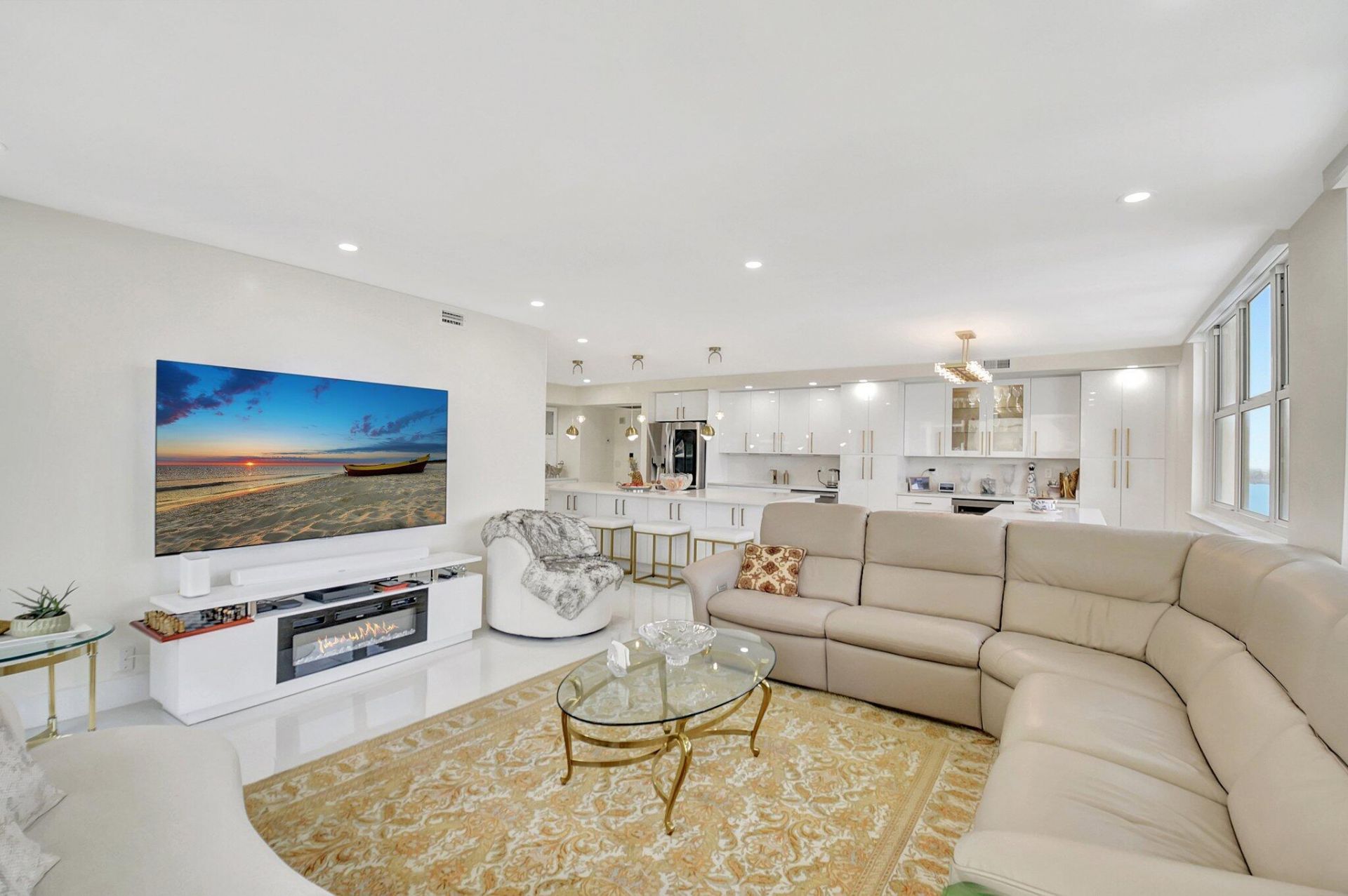 5440 N Ocean Drive, Unit 1002, Singer Island, FL 33404 Photo