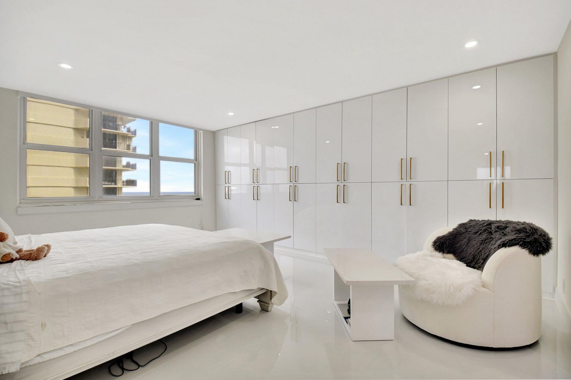 5440 N Ocean Drive, Unit 1002, Singer Island, FL 33404 Photo