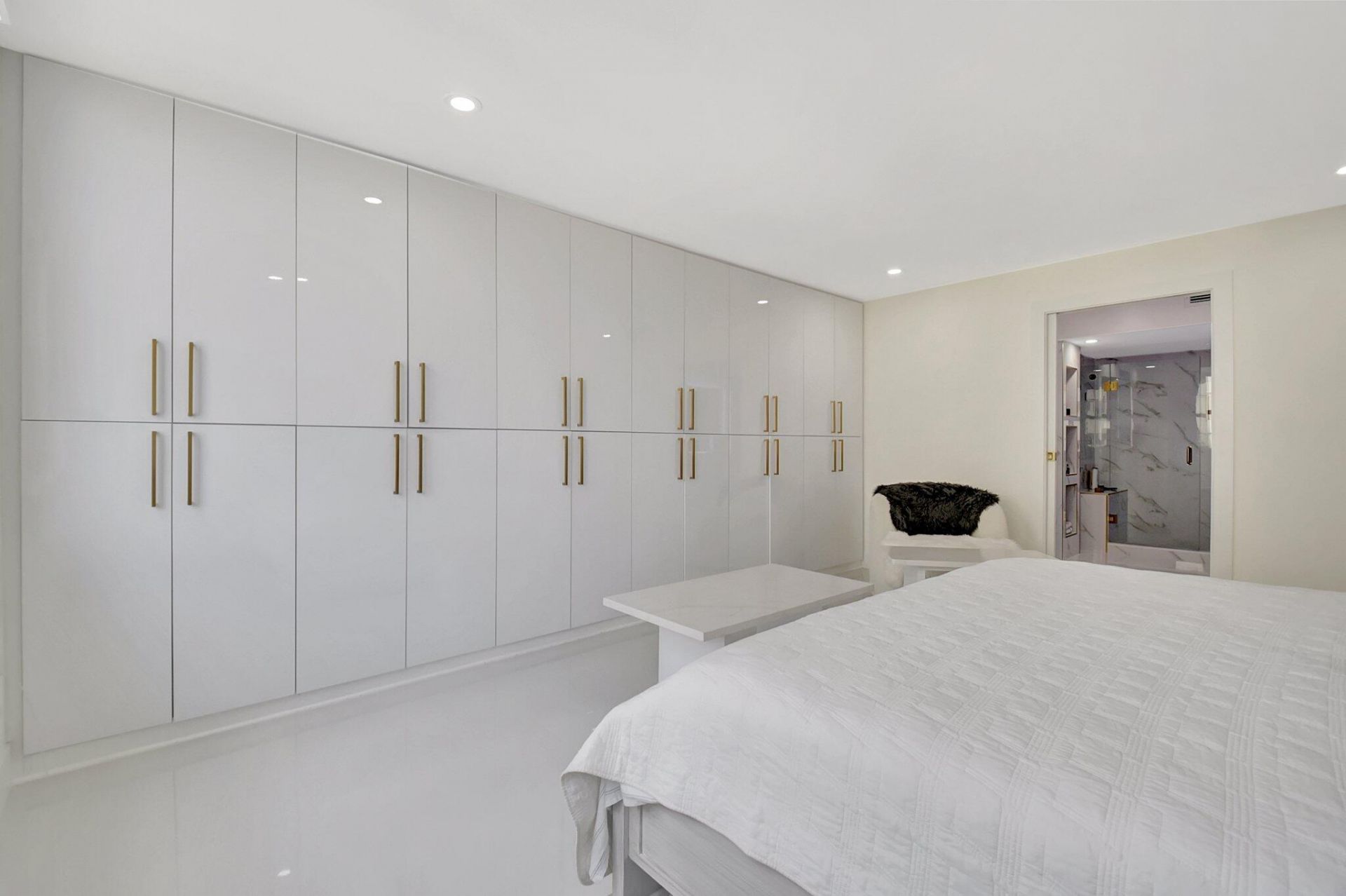 5440 N Ocean Drive, Unit 1002, Singer Island, FL 33404 Photo