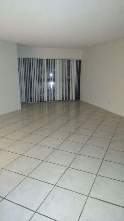 1950 N Congresss Avenue, Unit J211, West Palm Beach, FL 33401 Photo