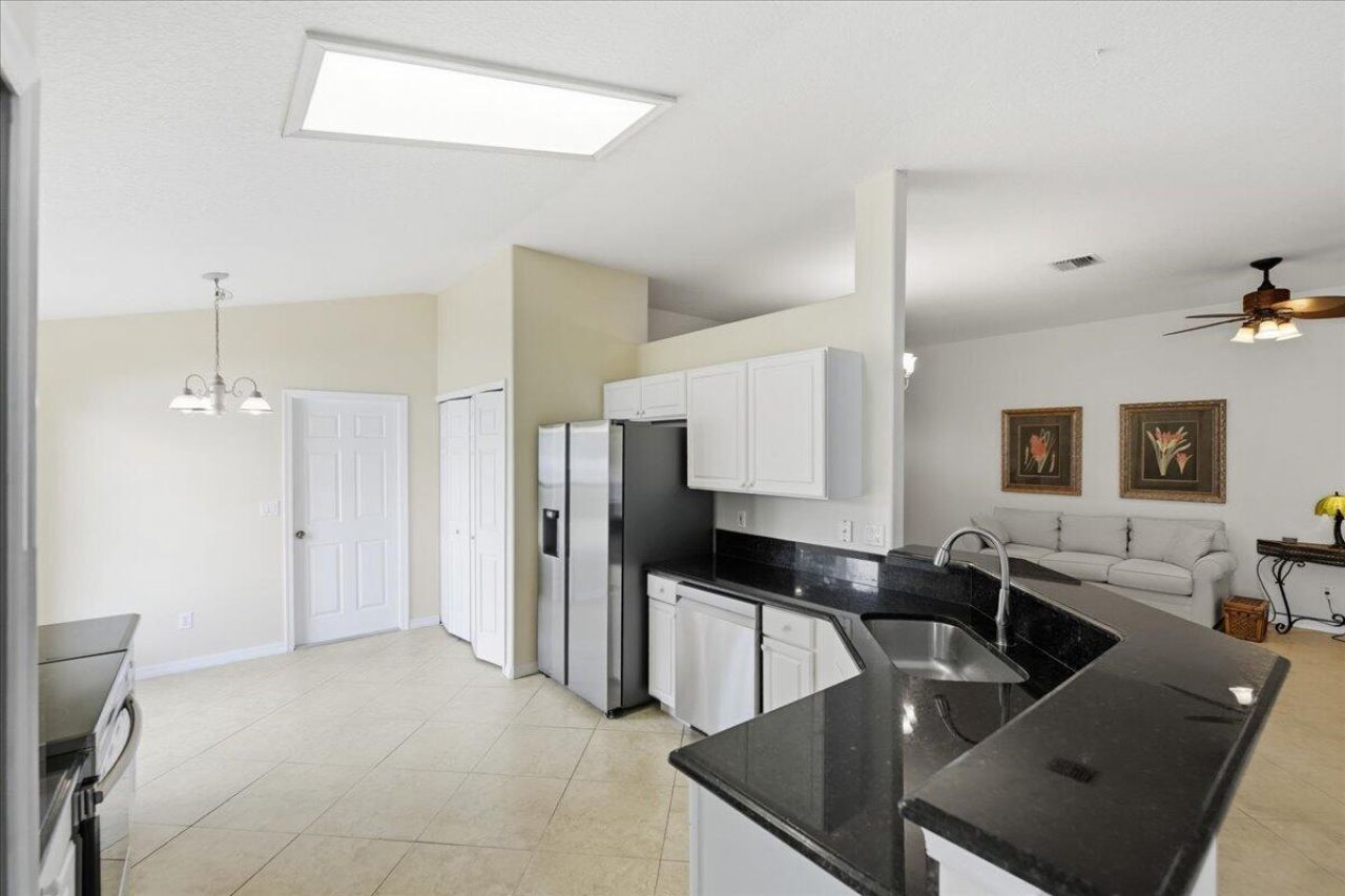 461 SW Sundance Trail, Port Saint Lucie, FL 34953 Photo