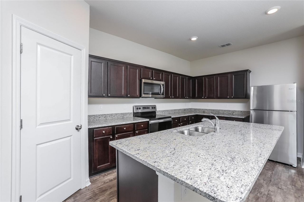 3008 Neverland Drive, New Smyrna Beach, FL 32168 Photo