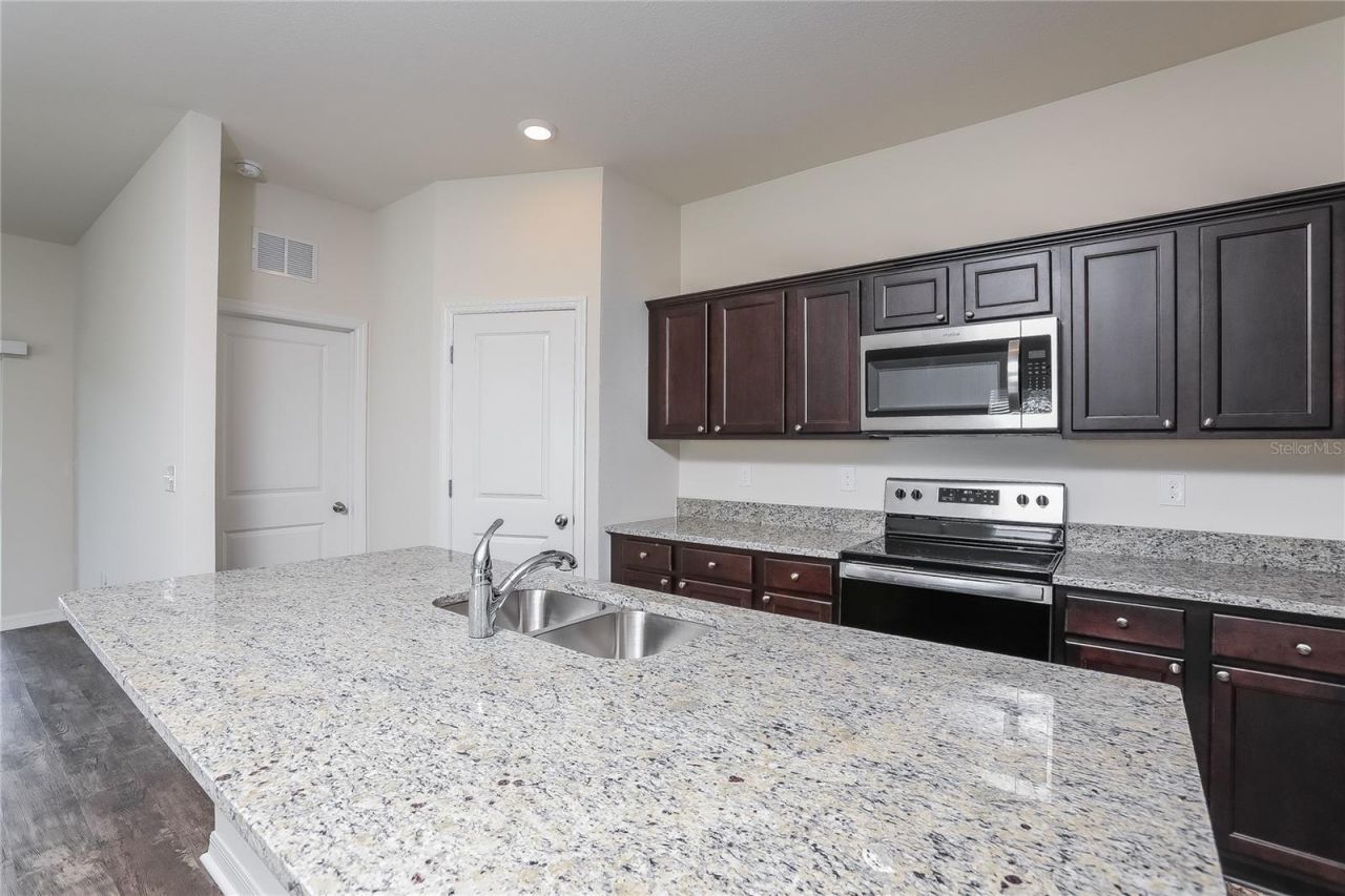 3008 Neverland Drive, New Smyrna Beach, FL 32168 Photo