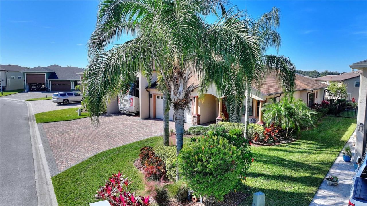 520 Homecoming Way, Polk City, FL 33868 Photo