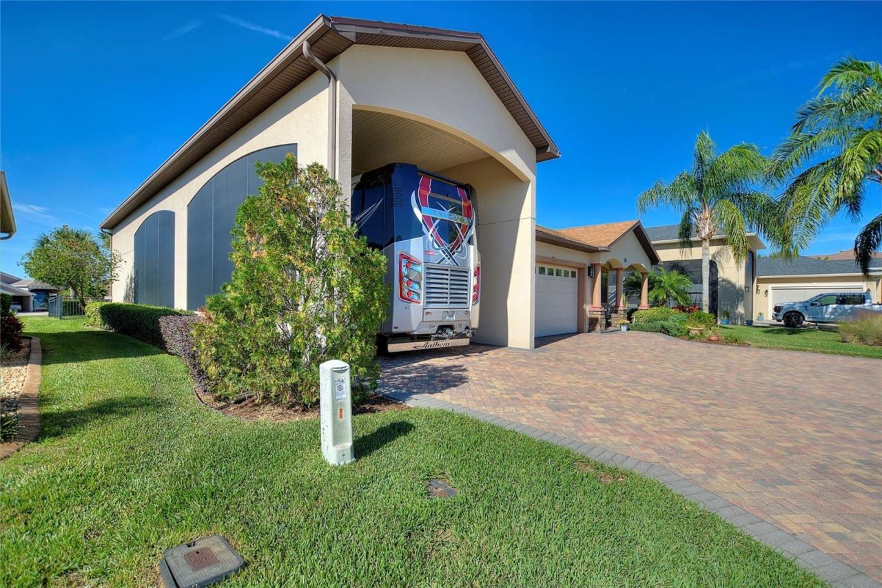 520 Homecoming Way, Polk City, FL 33868 Photo