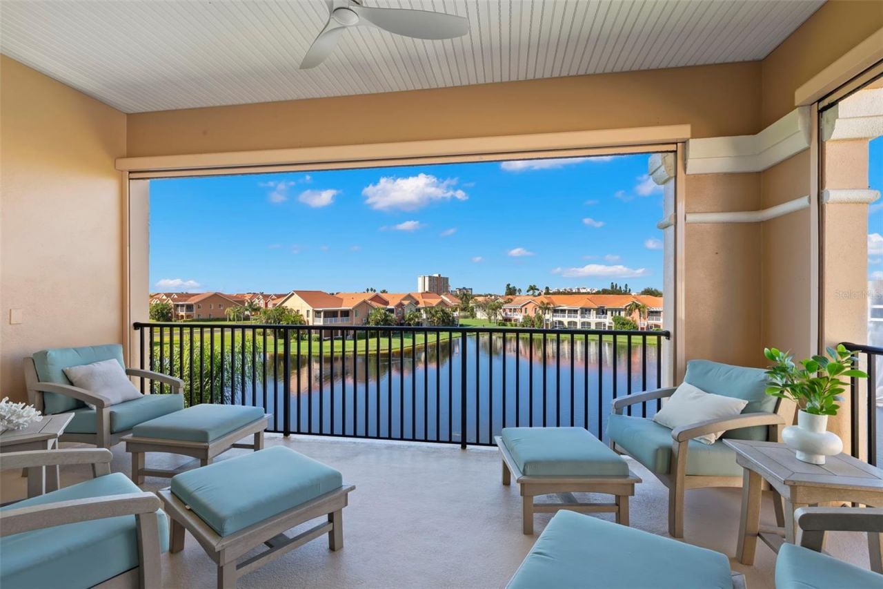 8 Franklin Court S, Unit 53D, Saint Petersburg, FL 33711 Photo