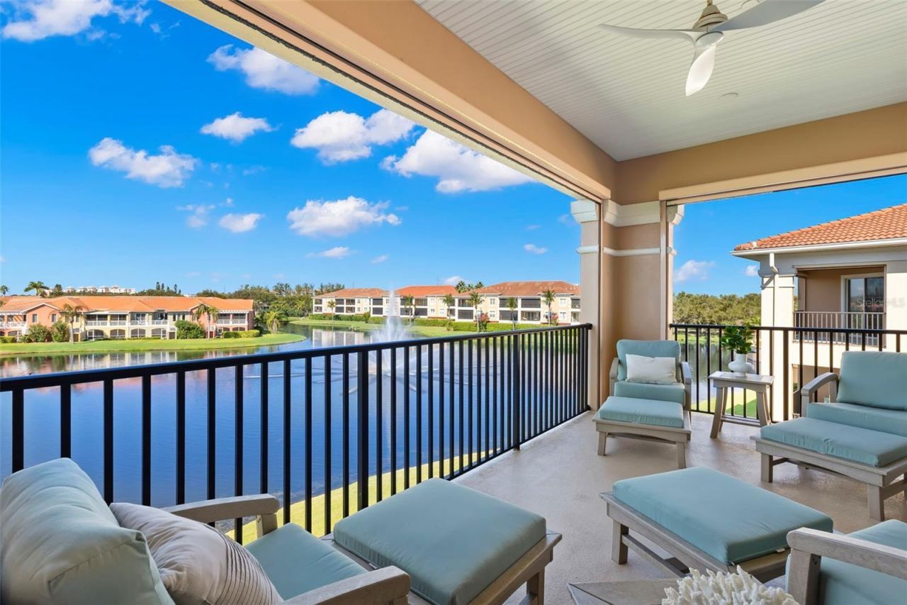 8 Franklin Court S, Unit 53D, Saint Petersburg, FL 33711 Photo