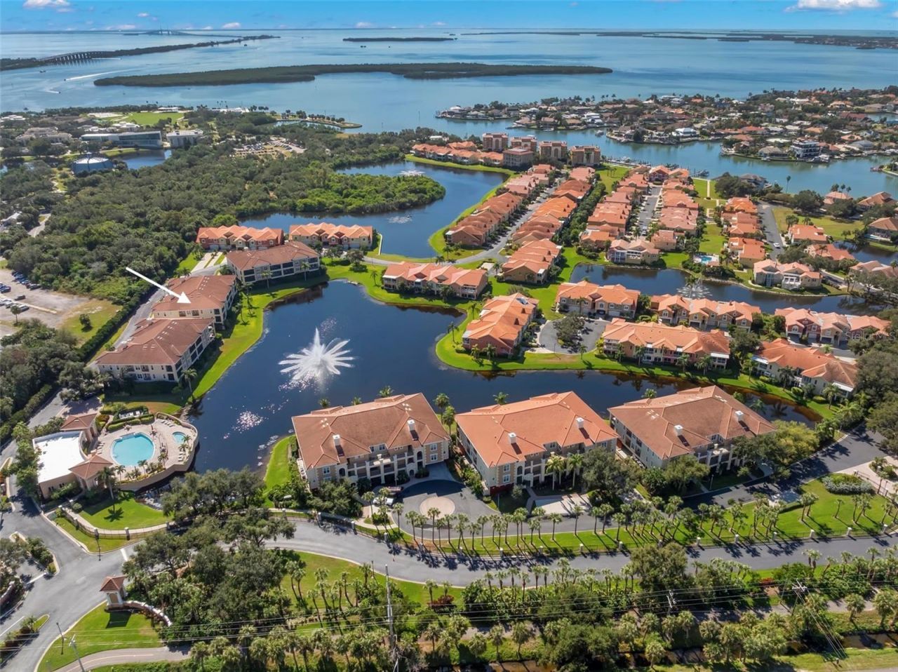8 Franklin Court S, Unit 53D, Saint Petersburg, FL 33711 Photo