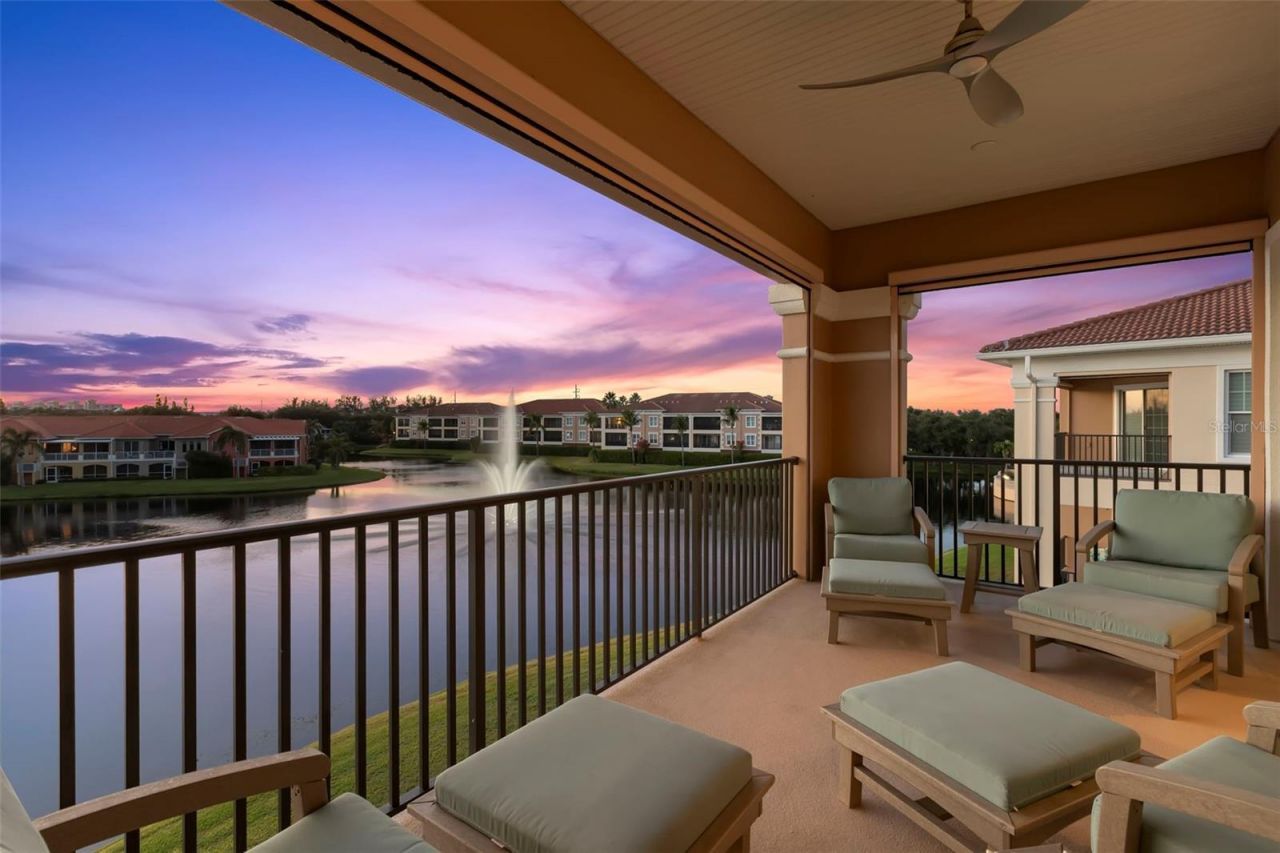 8 Franklin Court S, Unit 53D, Saint Petersburg, FL 33711 Photo