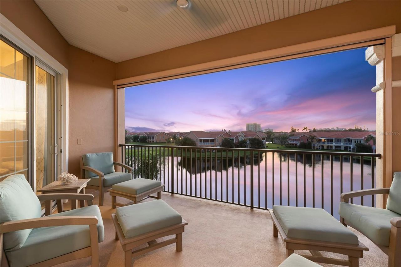 8 Franklin Court S, Unit 53D, Saint Petersburg, FL 33711 Photo