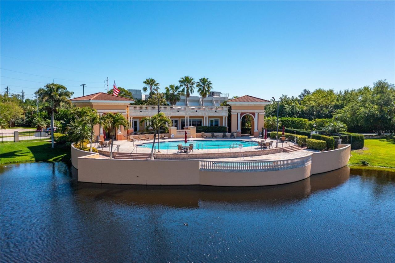 8 Franklin Court S, Unit 53D, Saint Petersburg, FL 33711 Photo