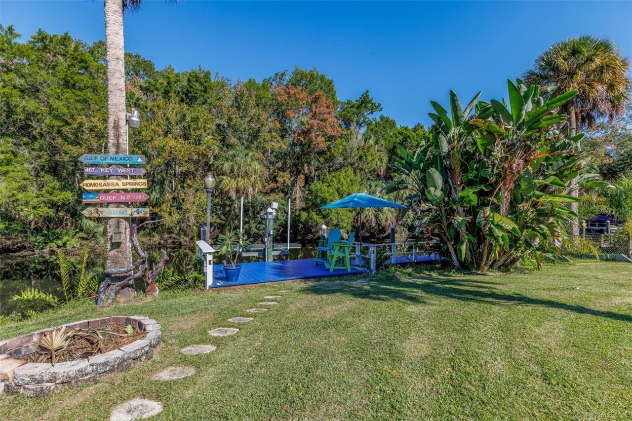 9781 W Halls River Road, Homosassa, FL 34448 Photo