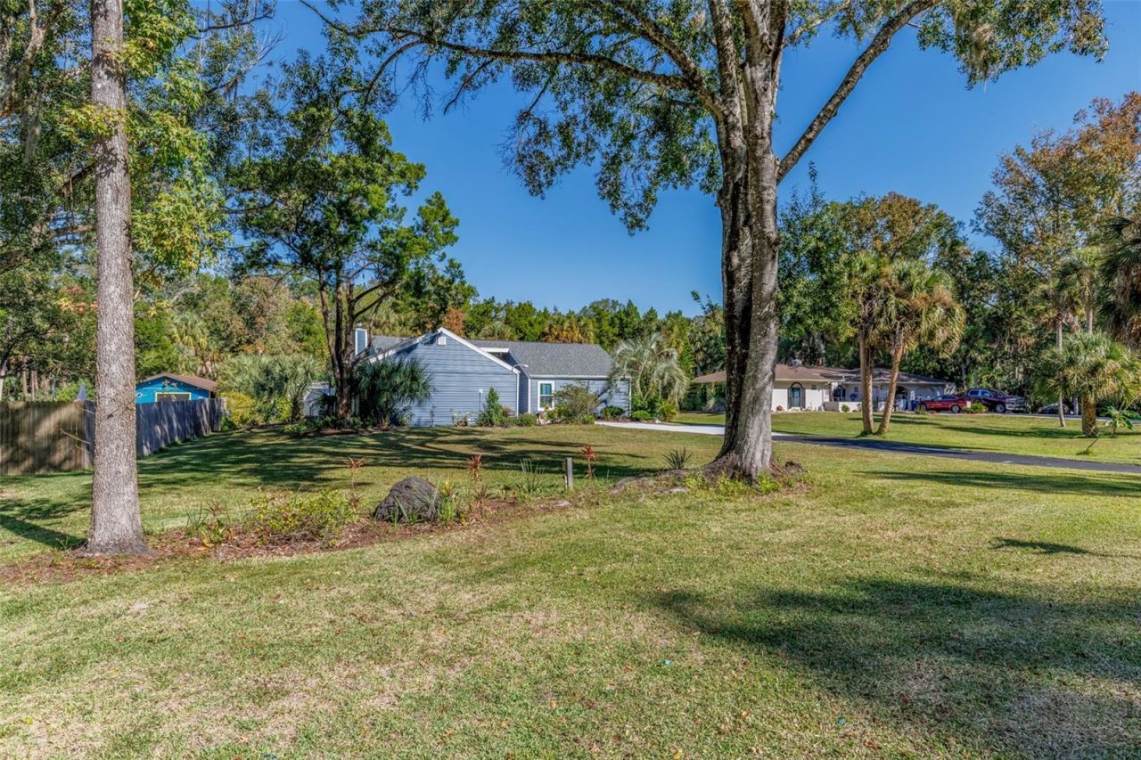 9781 W Halls River Road, Homosassa, FL 34448 Photo