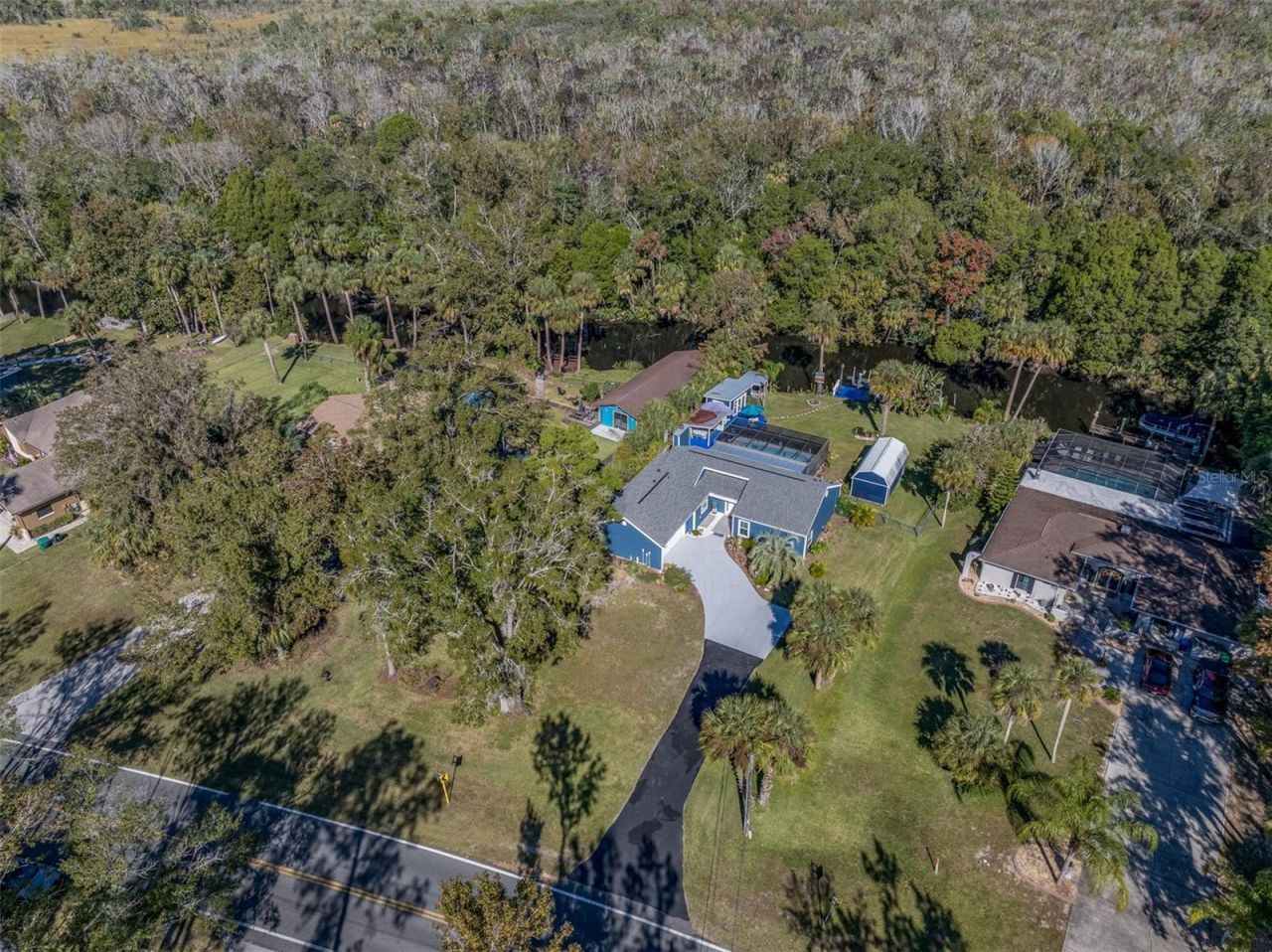 9781 W Halls River Road, Homosassa, FL 34448 Photo