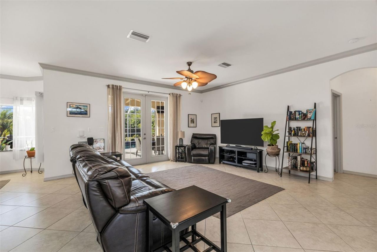 13361 SW Pembroke Circle N, Lake Suzy, FL 34269 Photo