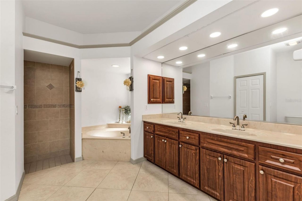 13361 SW Pembroke Circle N, Lake Suzy, FL 34269 Photo