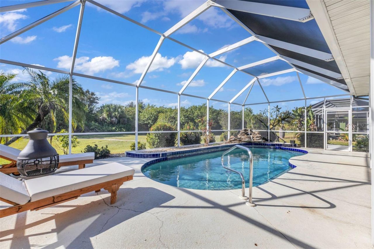 13361 SW Pembroke Circle N, Lake Suzy, FL 34269 Photo