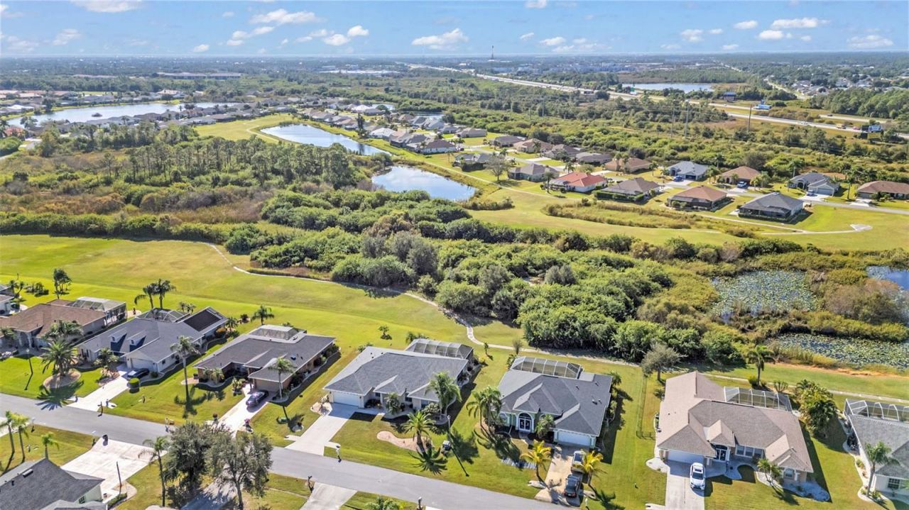 13361 SW Pembroke Circle N, Lake Suzy, FL 34269 Photo