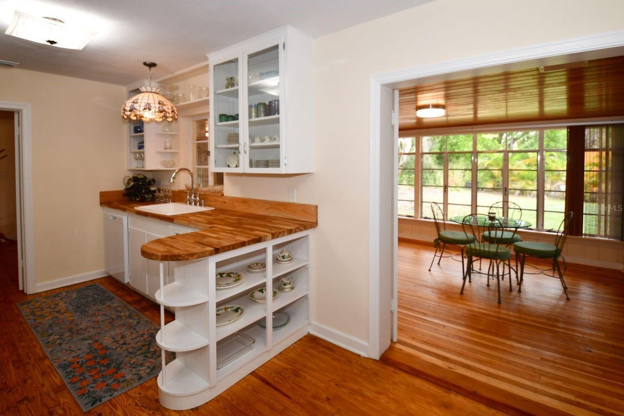 160 Bayshore Drive, Terra Ceia, FL 34250 Photo