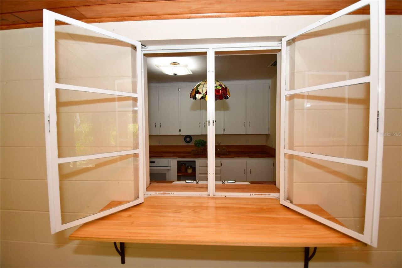 160 Bayshore Drive, Terra Ceia, FL 34250 Photo