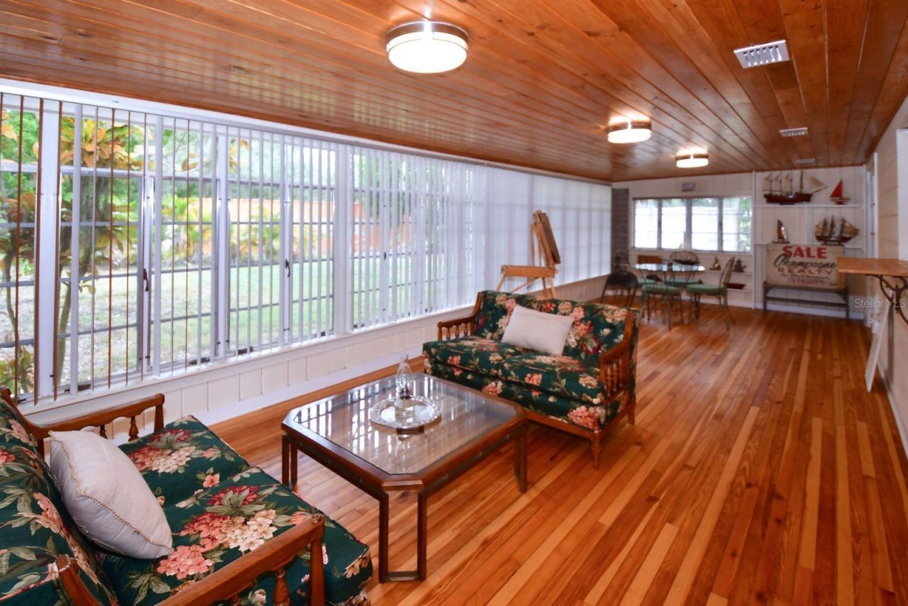 160 Bayshore Drive, Terra Ceia, FL 34250 Photo