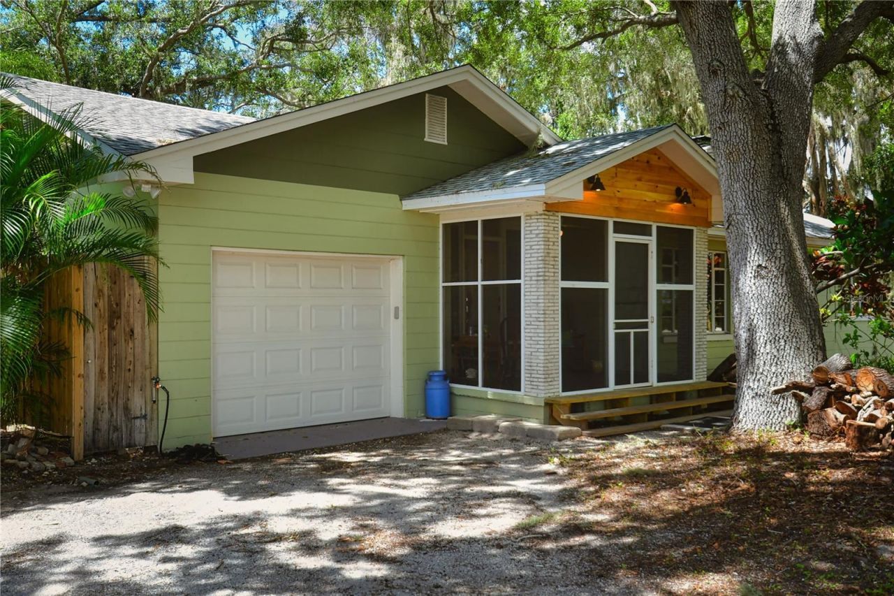 160 Bayshore Drive, Terra Ceia, FL 34250 Photo