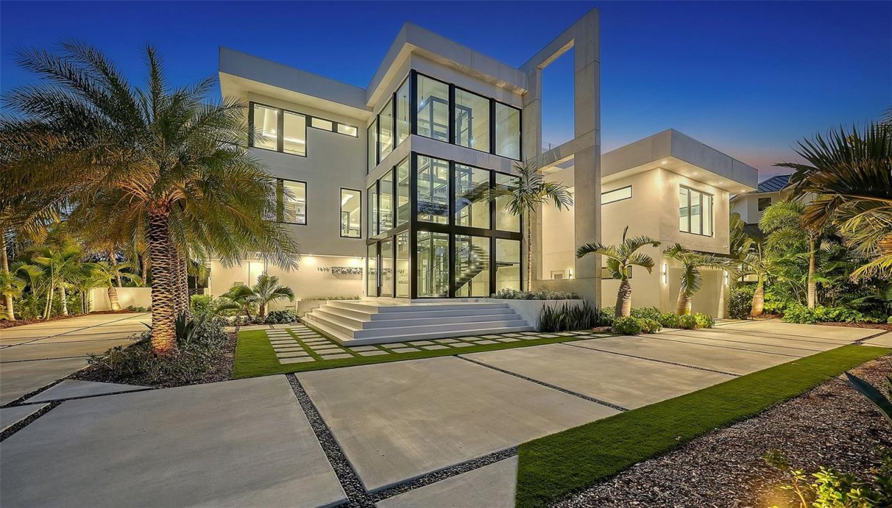 1610 N Lodge Drive, Sarasota, FL 34239 Photo