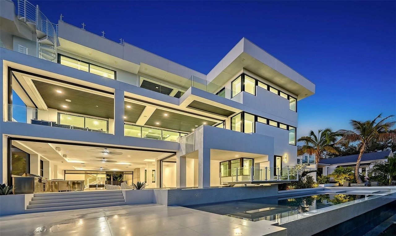 1610 N Lodge Drive, Sarasota, FL 34239 Photo