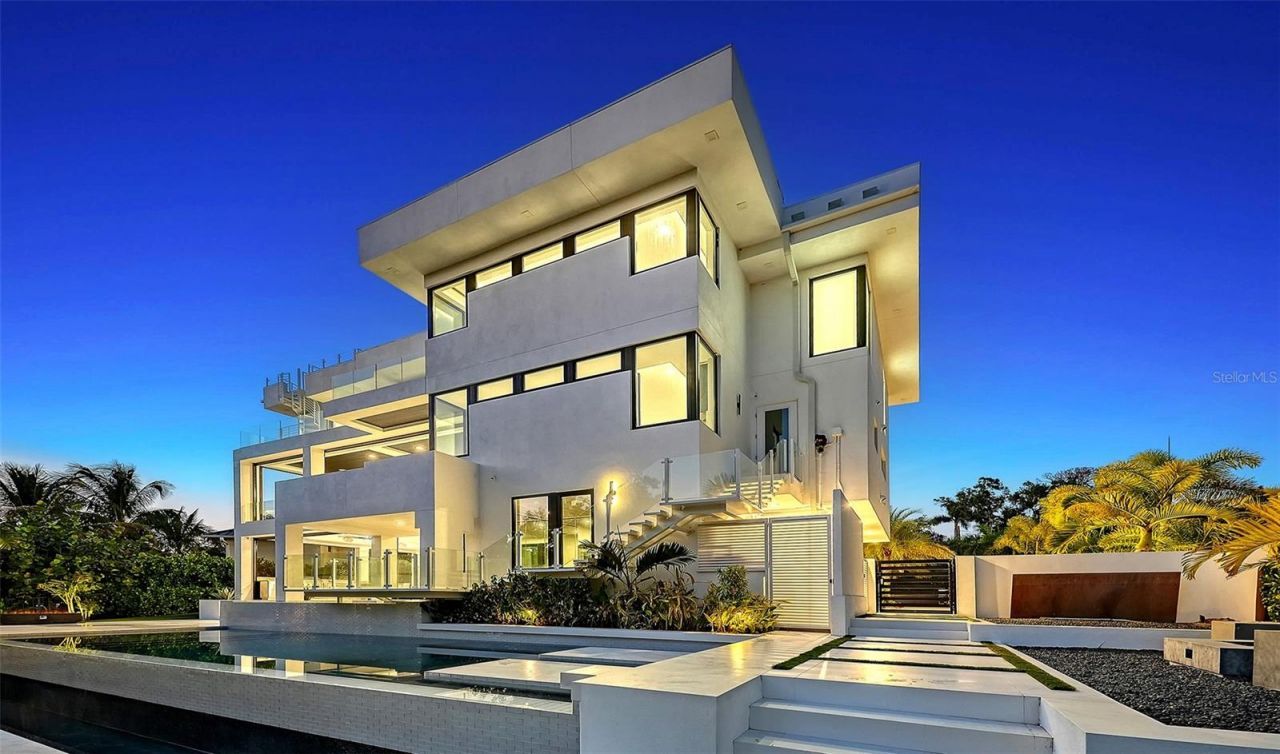 1610 N Lodge Drive, Sarasota, FL 34239 Photo