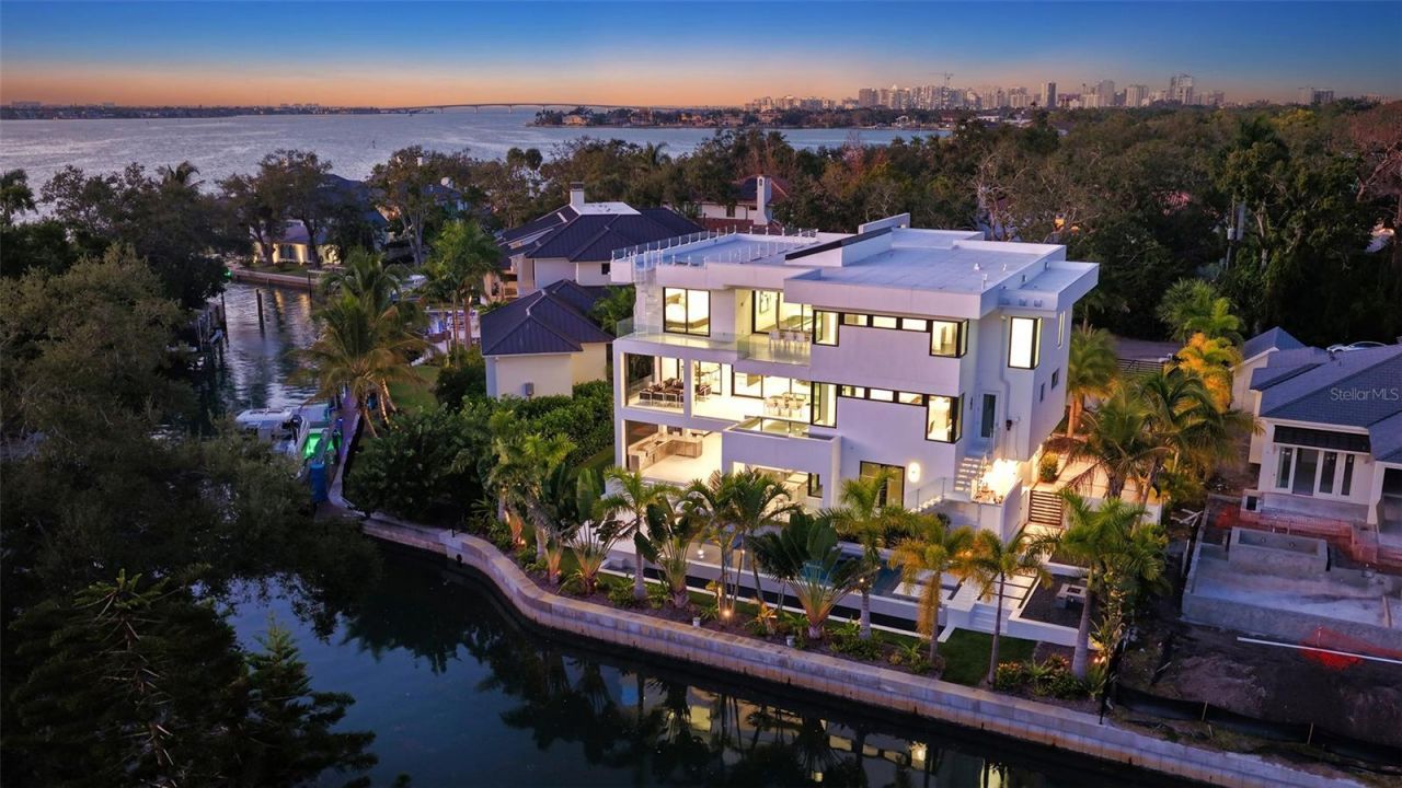 1610 N Lodge Drive, Sarasota, FL 34239 Photo