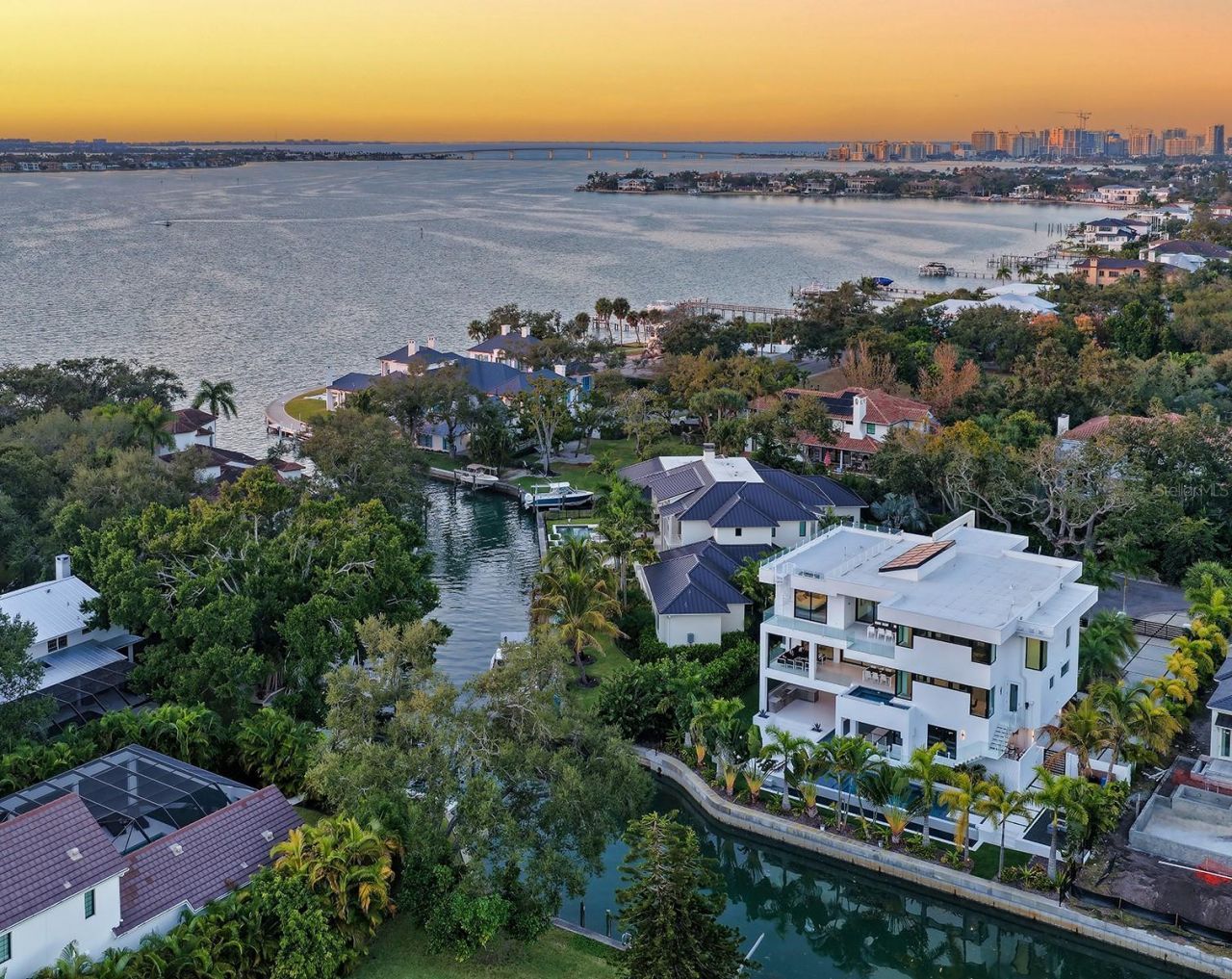 1610 N Lodge Drive, Sarasota, FL 34239 Photo