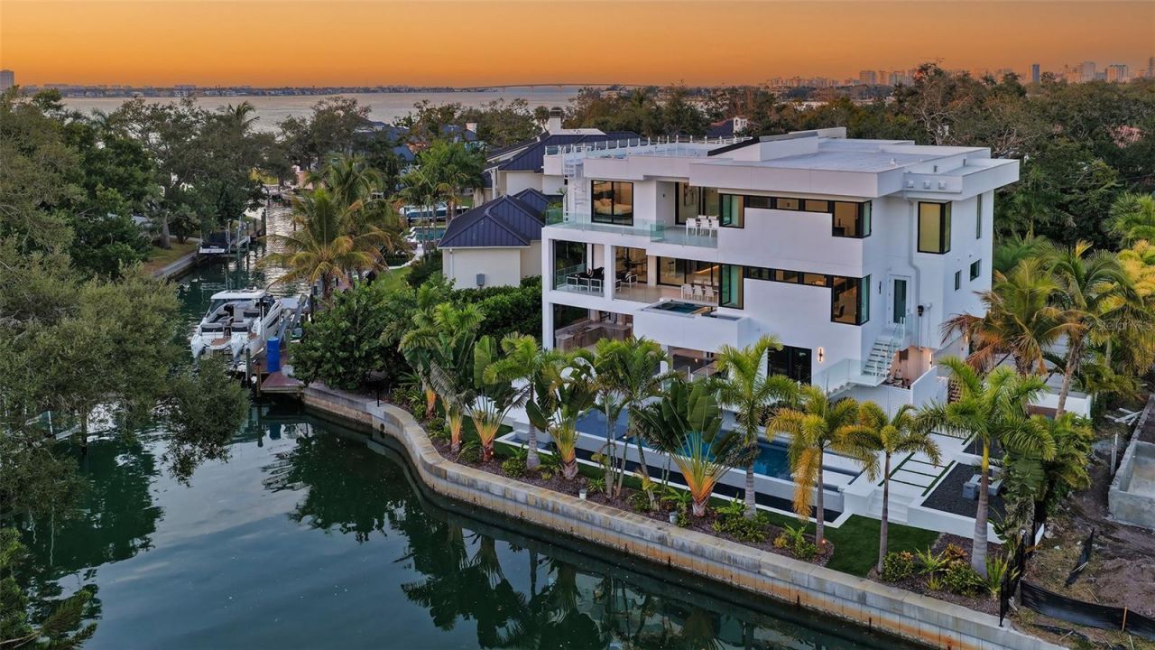 1610 N Lodge Drive, Sarasota, FL 34239 Photo