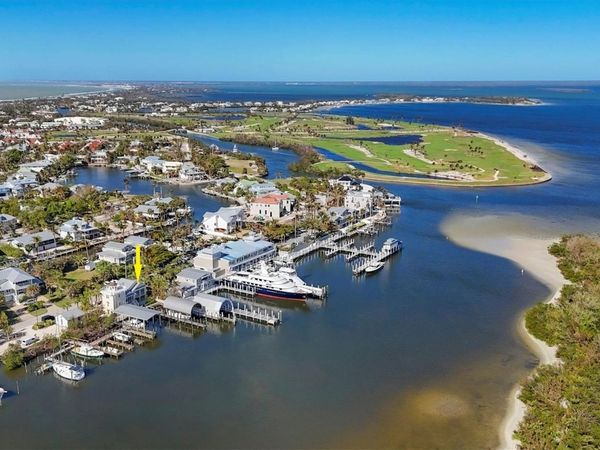 208 HARBOR DRIVE, BOCA GRANDE, FL 33921